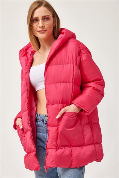 Kapüşonlu Oversize Şişme Mont Fuşya