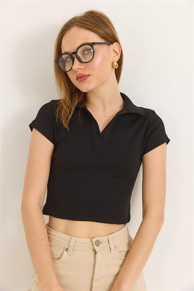 Polo Yaka Basıc Kısa Kollu Örme Kaşkorse Crop Bluz .Siyah