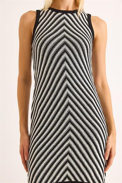 Halter Yaka Ajurlu Mini Elbise Astarsız Siyah