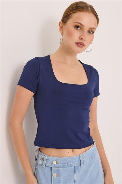 Kare Yaka Esnek Pamuk Örme Bluz Lacivert