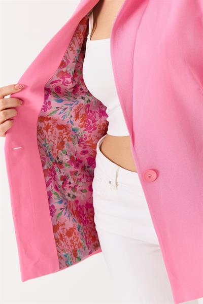 Kadın İç Astarı Çiçek Desenli Tek Düğmeli Ceket Pembe