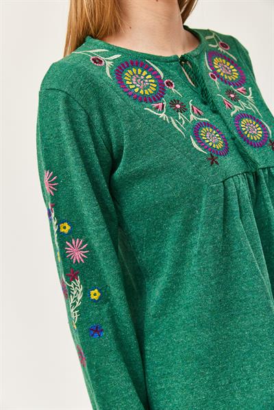 Hera Kumaş Önü ve Kolları İşlemeli İkili Takım Yeşil