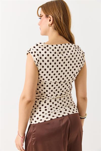 Kadın Omuz Ve Beli Büzgülü Puantiyeli Bluz Beyaz