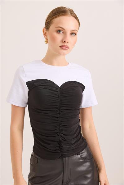 Büzgü Detaylı Straplez Görünümlü Premium Bluz	Siyah
