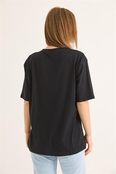 Bisiklet Yaka Taş Detaylı Cepli Tshirt Siyah