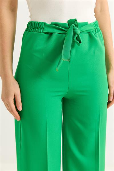 Bel Kuşaklı Bol Paça Krep Pantolon Yeşil