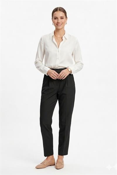 Kadın Rahat Kesim Havuç Model  Kumaş Pantolon Siyah