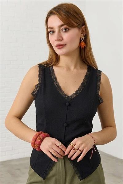 Kadın Kaşkorse Düğmeli  Dantel Detaylı Askılı Bluz Siyah