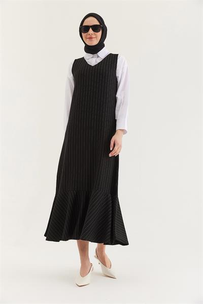 Çizgili Sıfır Kol Beli Kuşaklı Elbise Siyah