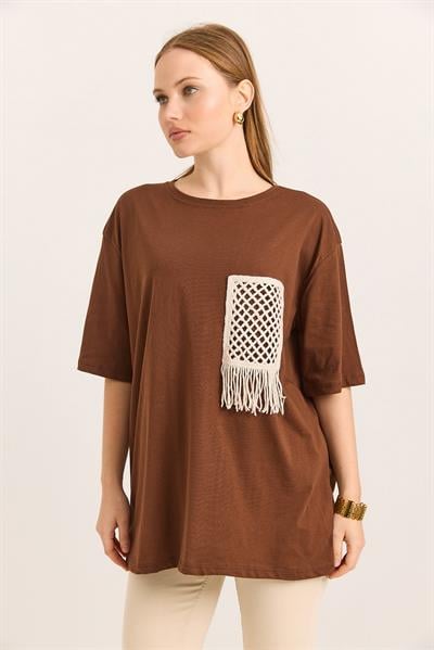Hasır Cepli Yumuşak Dokulu Fit Tshirt Kahve