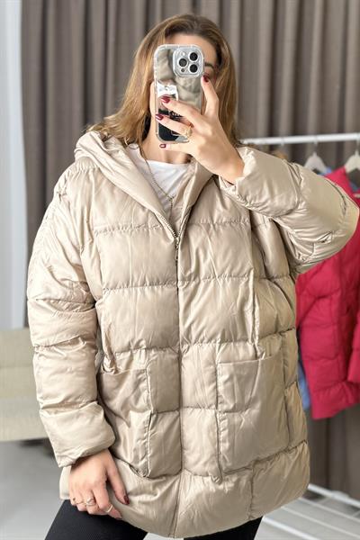 Kapüşonlu Oversize Şişme Mont Bej