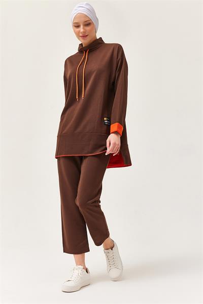 Arma Detaylı İkili Spor Takım Kahverengi