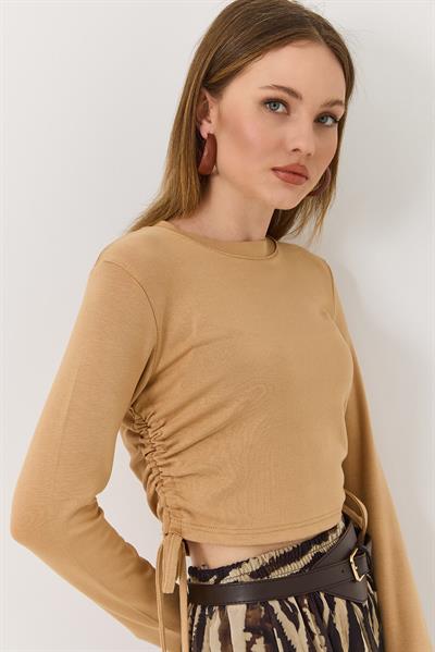 Yanları Büzgülü Uzun Kollu Vizon Bluz 
