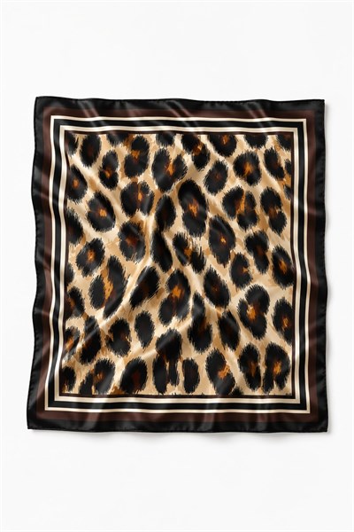 Desenli 45X45 Ölçülü Fular Leopar