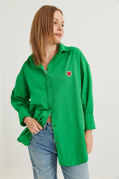 Kalp Nakışlı  Oversize Basic Gömlek Yeşil