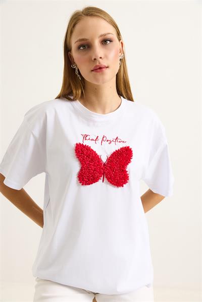 Kelebek Nakış Detaylı Bisiklet Yaka Tshirt Beyaz