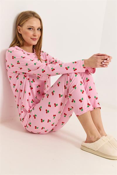 Kadın Bisiklet Yaka Kiraz Baskılı Pembe Pamuklu Pijama Takımı