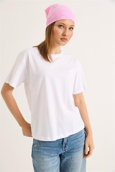 Bisiklet Yaka Kısa Kollu Fit Tshirt Beyaz