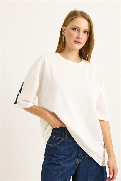 Sırt Baskılı Oversize Bisiklet Yaka Tshirt Beyaz