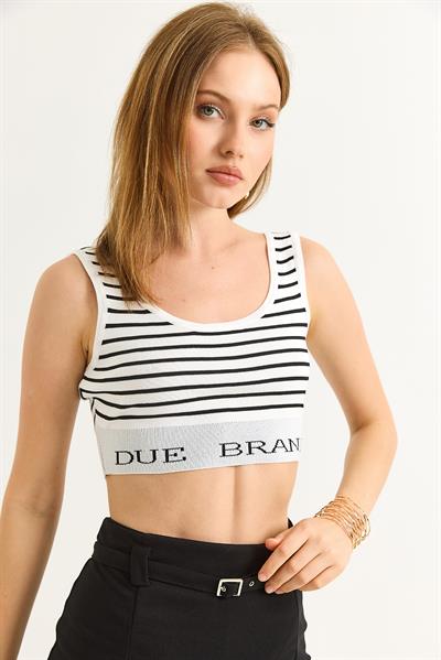 Çizgi Desenli Geniş Yaka Crop Triko Bluz Beyaz