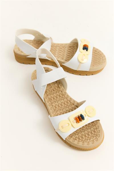 Tek Bantlı Aksesuarlı Sandalet Beyaz