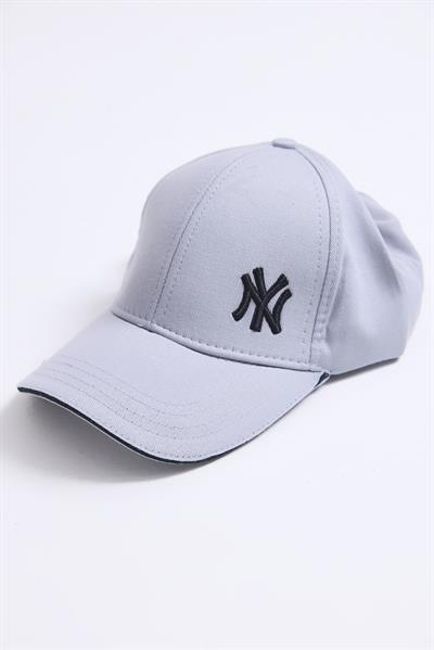 Ny Nakışlı Düz Şapka Gri