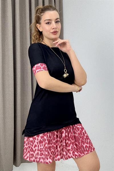 Kadın Pilise Detaylı Kısa Kollu Elbise Siyah