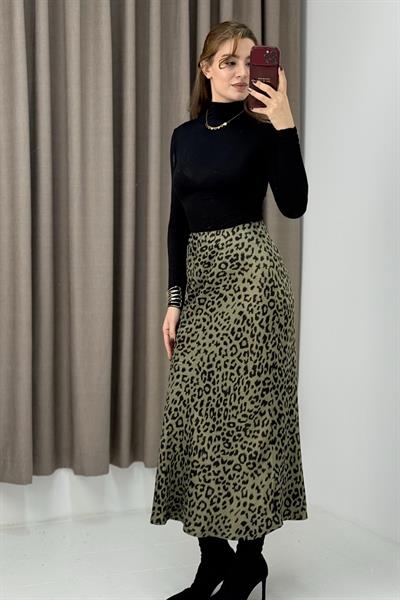 Beli Lastikli Leoparlı Saten Etek Haki