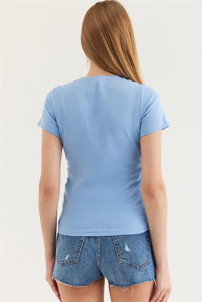 Kurdele Detaylı  Bisiklet Yaka T-Shirt