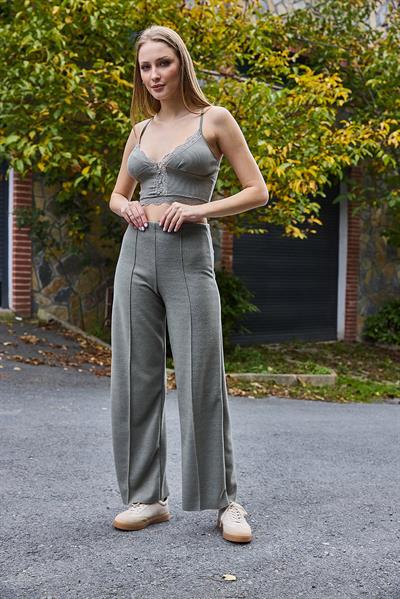 Yüksel Bel Dikiş Detaylı Spor ve Şık Likralı Örme Pantalon Yeşil