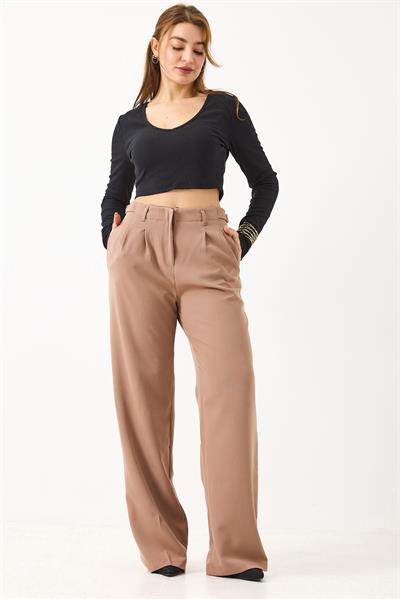 Kadın Yan Kemer Detaylı Bol Kesim Pantolon Sütlü Kahve