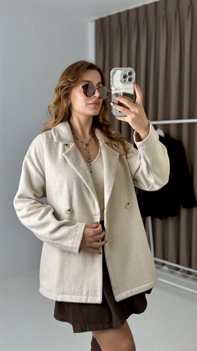 Kadın Kruvaze Yaka Cep Detaylı Kaşe Blazer Ceket Krem