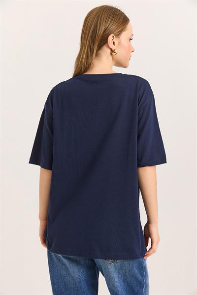 Hasır Cepli Yumuşak Dokulu Fit Tshirt Lacivert