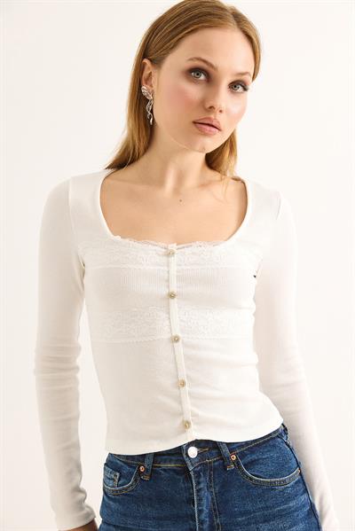 Kare Yaka  Uzun Kollu Fitilli Bluz Beyaz