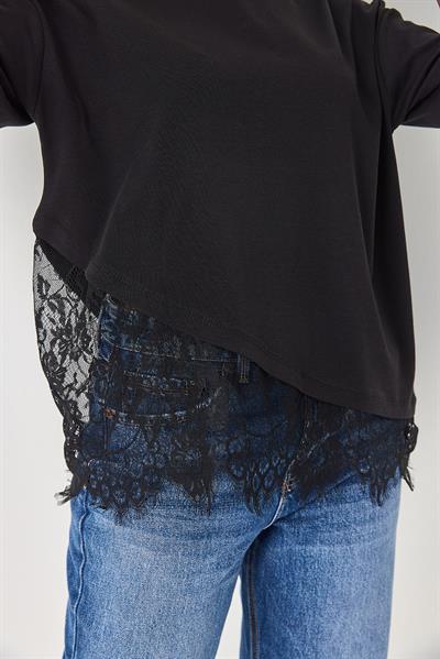Bisiklet Yaka Dantel Detaylı Şık Tshirt Siyah