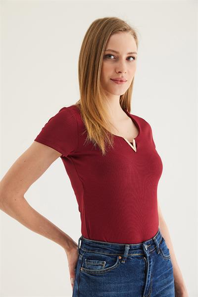 Yaka V Detay Kısa Kol Kaşkorse Bluz Bordo 