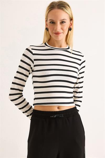 Kadın Çizgi Desenli Crop Bluz Siyah