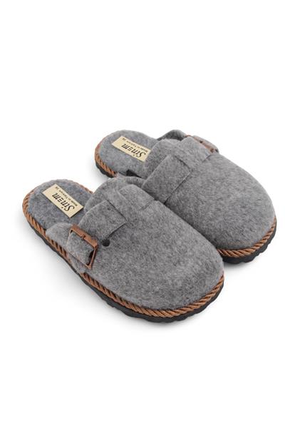 Kadın Önü Kapalı Tokalı Keçe Gri Ev Terliği