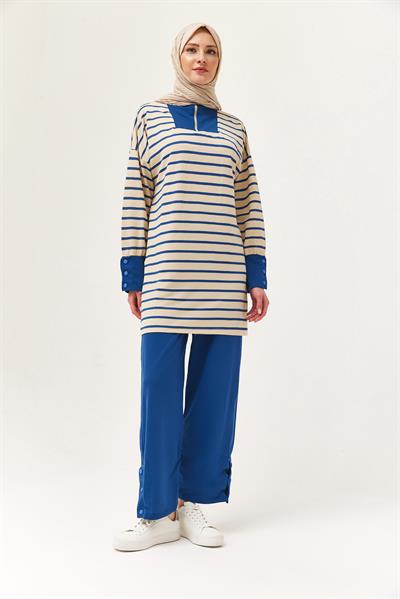 Yaka Fermuarlı Kol Detaylı  İkili Takım Lacivert