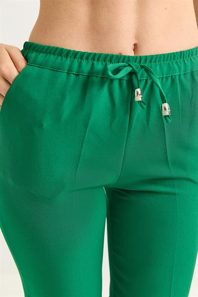 Beli Lastikli Kısa Paça Double Krep Pantolon Benetton