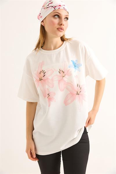 Bisiklet Yaka Rahat Kesim Kadın Tshirt Beyaz