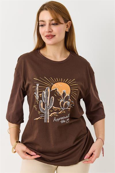 Kadın Çöl Tema Baskılı Bisiklet Yaka Tshirt Kahverengi