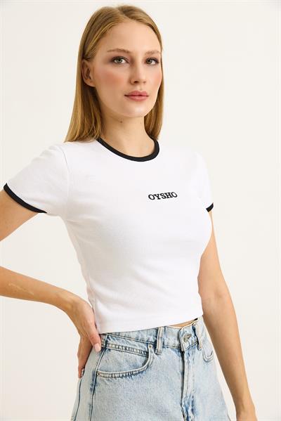 Bisiklet Yaka Nakışlı Crop Tshirt Beyaz