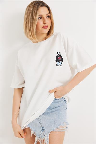 Nakışlı Bisiklet Yaka Tshirt Beyaz