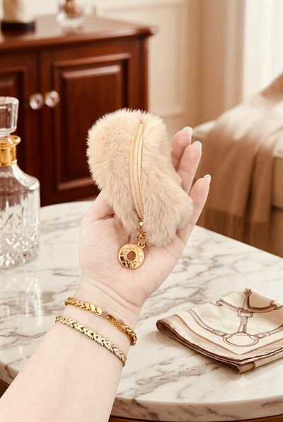 Kadın Peluş Tüylü 10X7 Ölçülü Mini Boy Makyaj Çantası Vizon