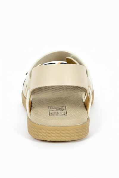 Tek Bantlı Aksesuarlı Sandalet Krem