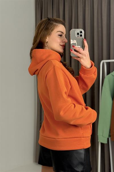 Üç İplik Turuncu Şardonlu Kangru Cepli Kapişonlu Sweat