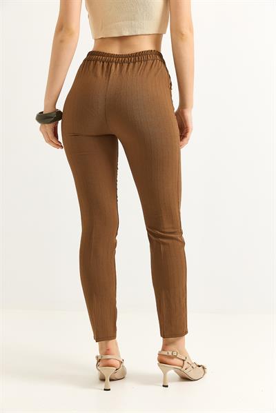 Beli Lastikli Çizgi Desenli Krep Pantolon Kahve