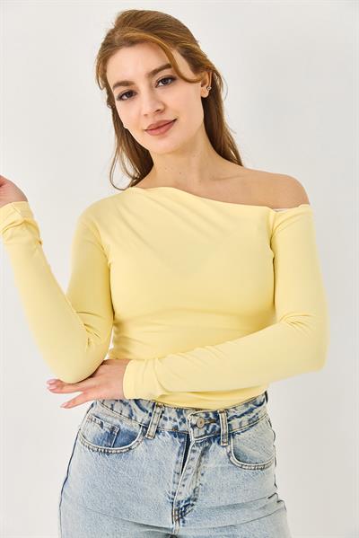 Kadın Asimetrik Yaka Şık Bluz Sarı