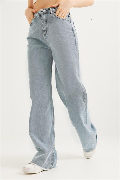 Bol Paça Rahat Kesim Kadın Jean Mavi